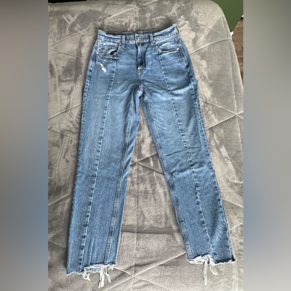American Eagle Mom Jeans